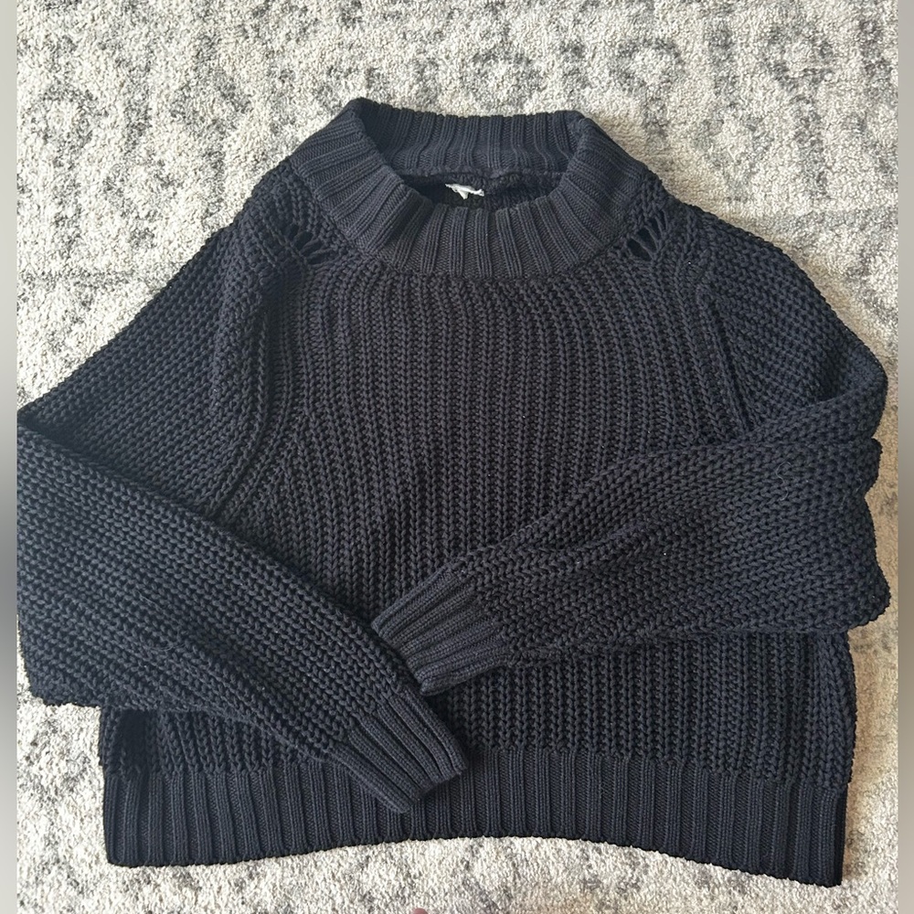 Women’s black chunky crewneck oversized sweater, distressed